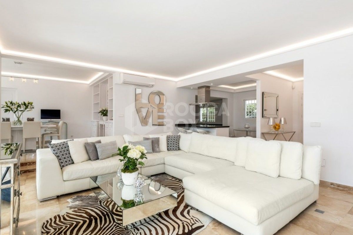 Unique 5 bed Villa in Marbella Golden Mile