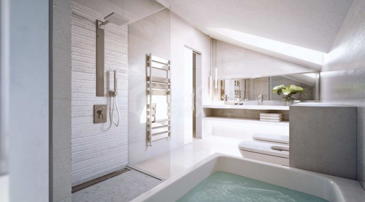 Luxury 4 bed townhouses in Reserva del Higueron in Marbella