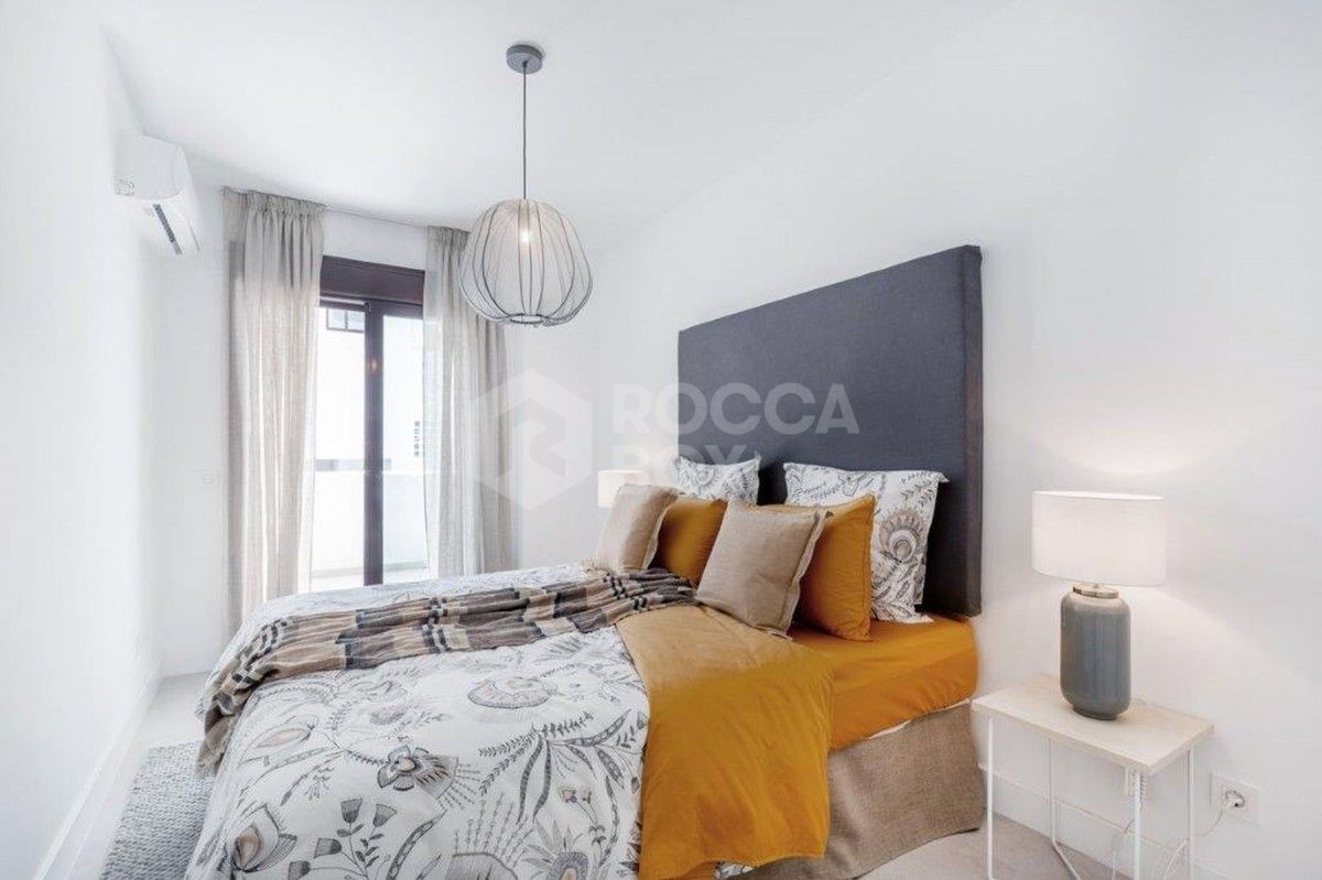 Luxury duplex ground floor apartment in Nueva Andalucia, La Maestranza for sale