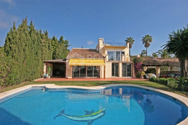 4 bedroom villa for sale los naranjos golf