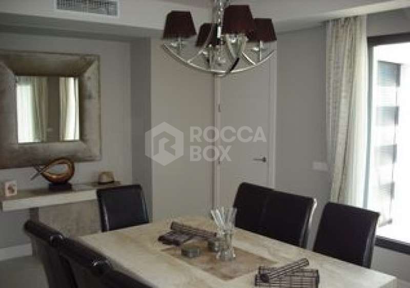 Beautiful 5 bedroom Villa for sale in Las Lomas de Magna Marbella
