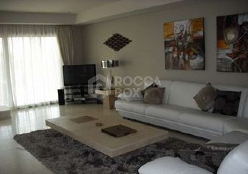 Beautiful 5 bedroom Villa for sale in Las Lomas de Magna Marbella