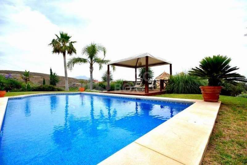 Luxury 7 bedroom villa in Los Flamingos for sale
