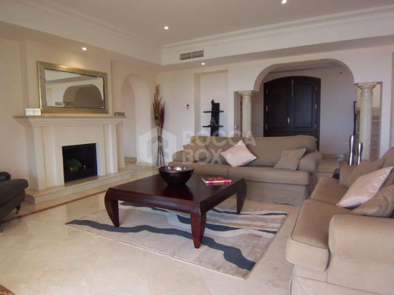 Luxury 7 bedroom villa in Los Flamingos for sale