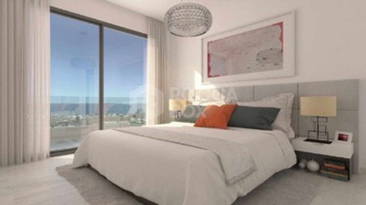 Great 3 bed apartment for sale in Marbella