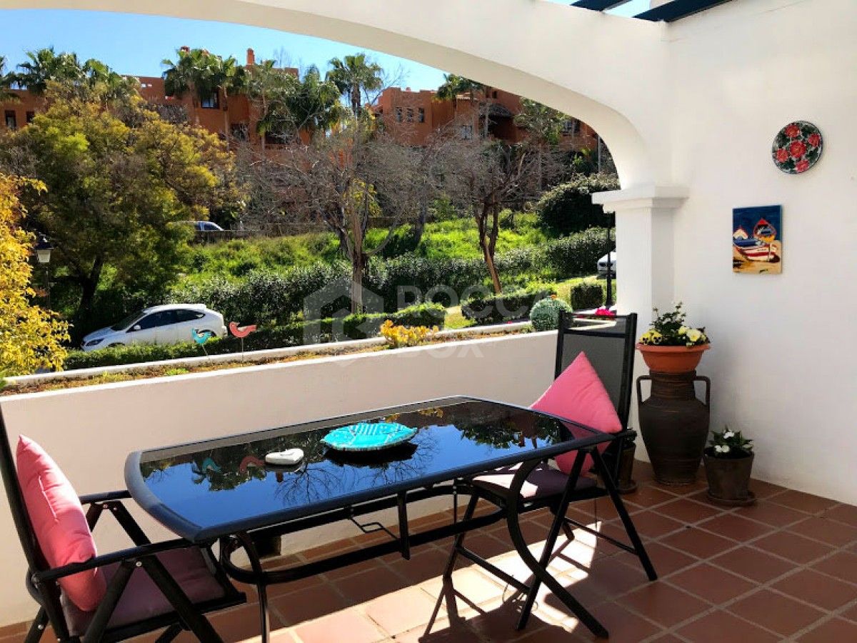 Lovely 4 bedroom townhouse for sale in Nueva Andalucia