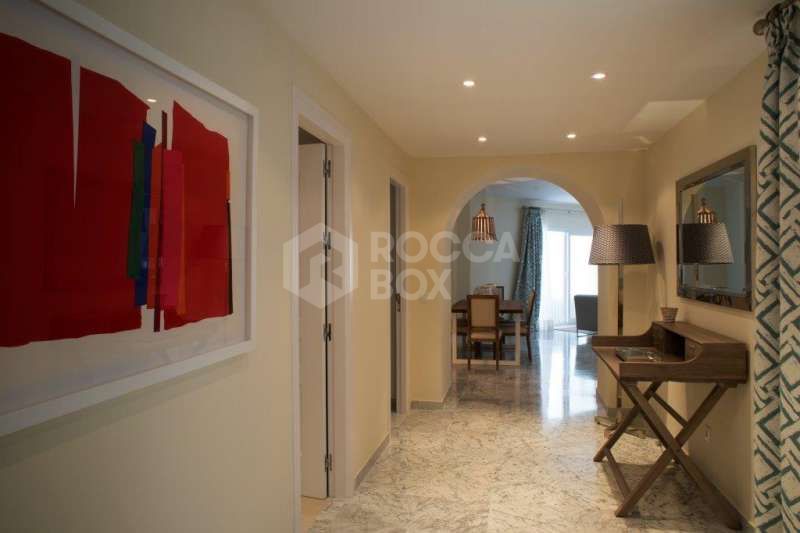 Apartment for sale in Puerto Banus, Marbella (All)