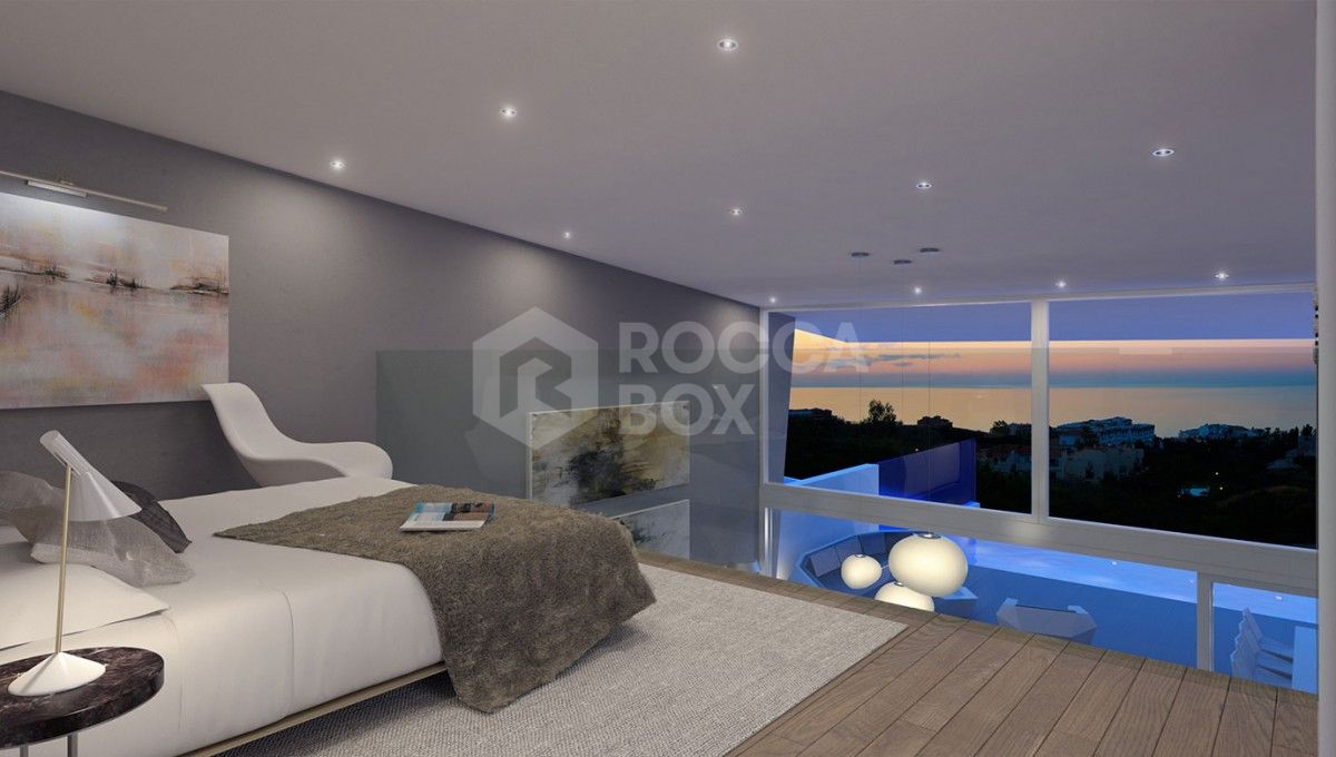 Modern large 5 bedroom villa in exclusive development