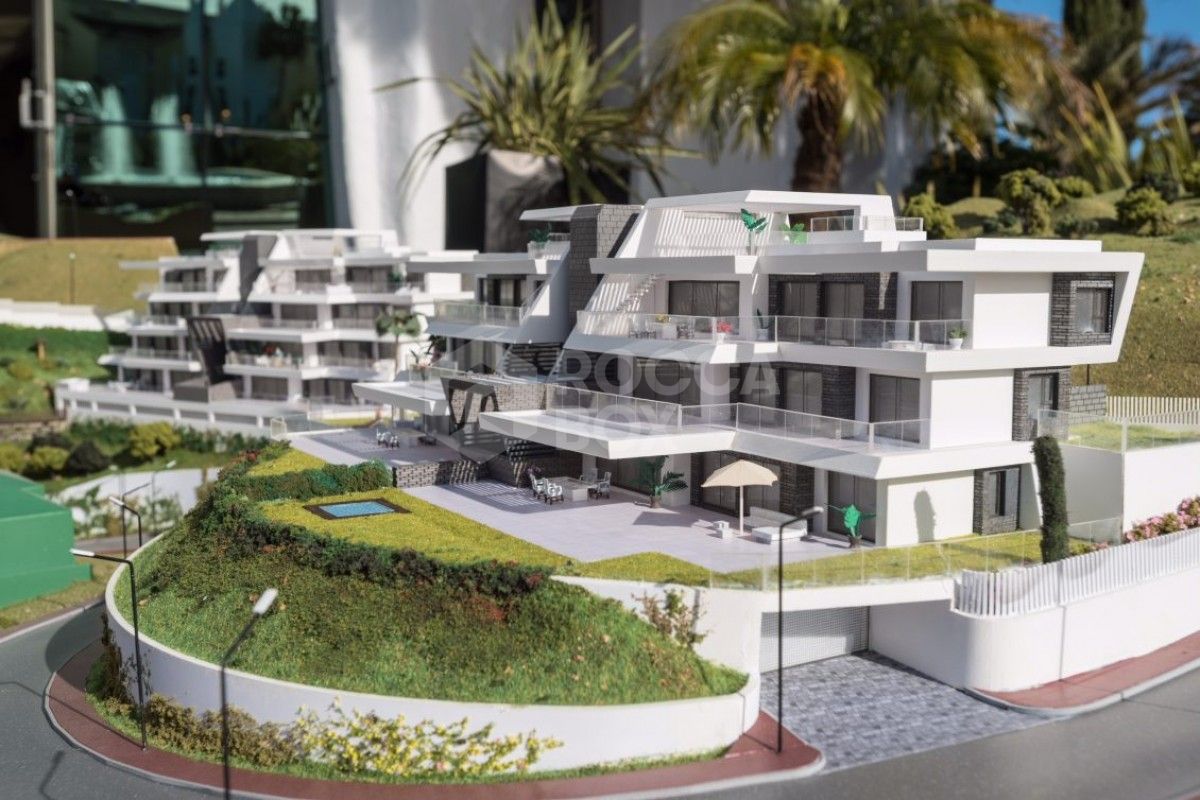 Exclusive three bedroom apartments and penthouses in La Quinta,Marbella.