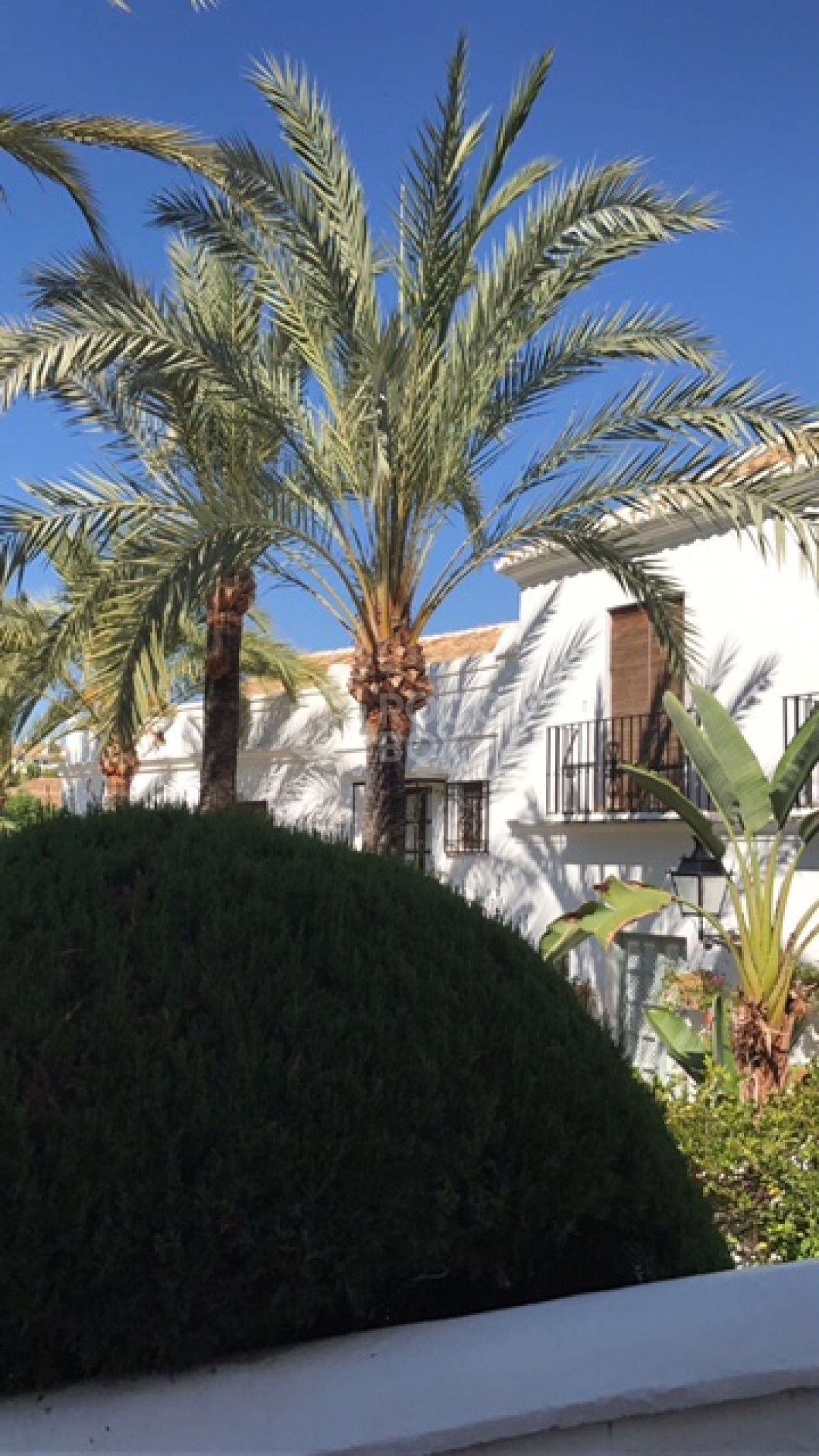 Nice 2 bed Townhouse for sale in Las Lomas de Marbella Club