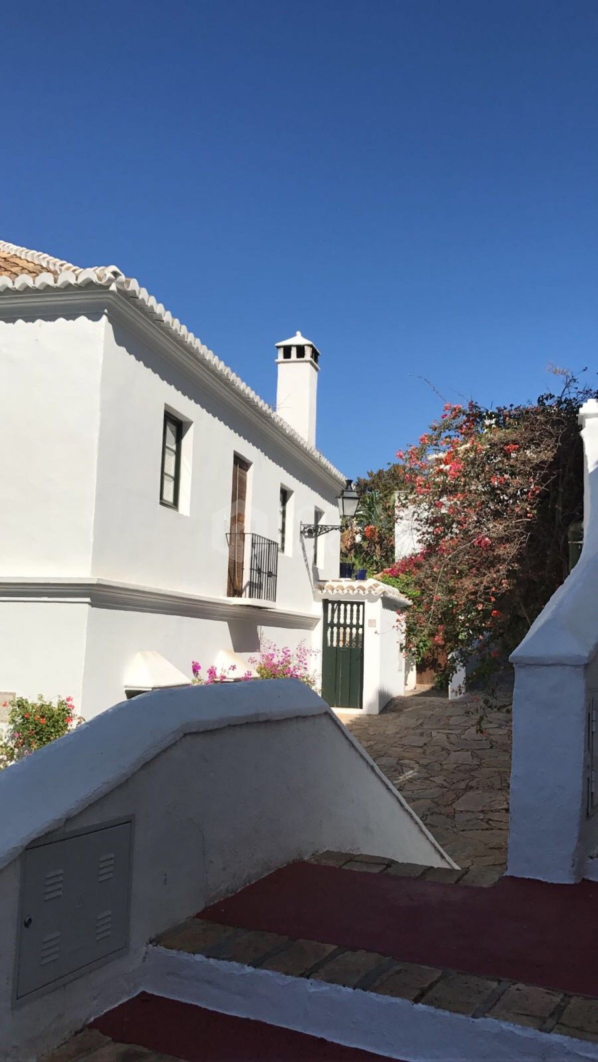 Nice 2 bed Townhouse for sale in Las Lomas de Marbella Club