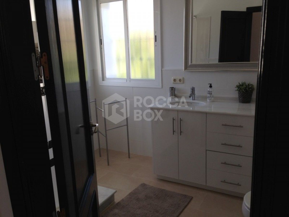 3 bedroom villa for sale la quinta nueva andalucia