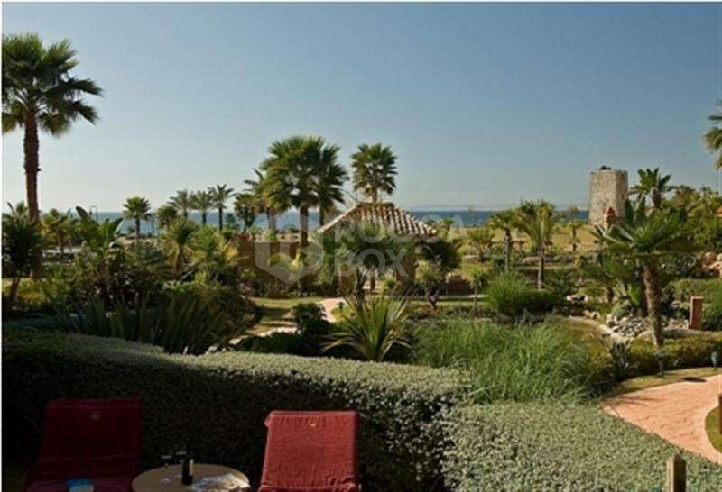 BEAUTIFUL Apartment in NEW GOLDEN MILE, Estepona