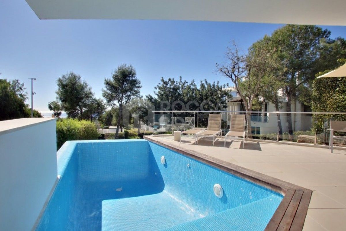 Beautiful 4 bed townhouse for sale in Sierra Blanca in Marbella