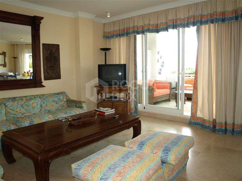 Apartment for sale in Puerto Banus, Marbella (All)