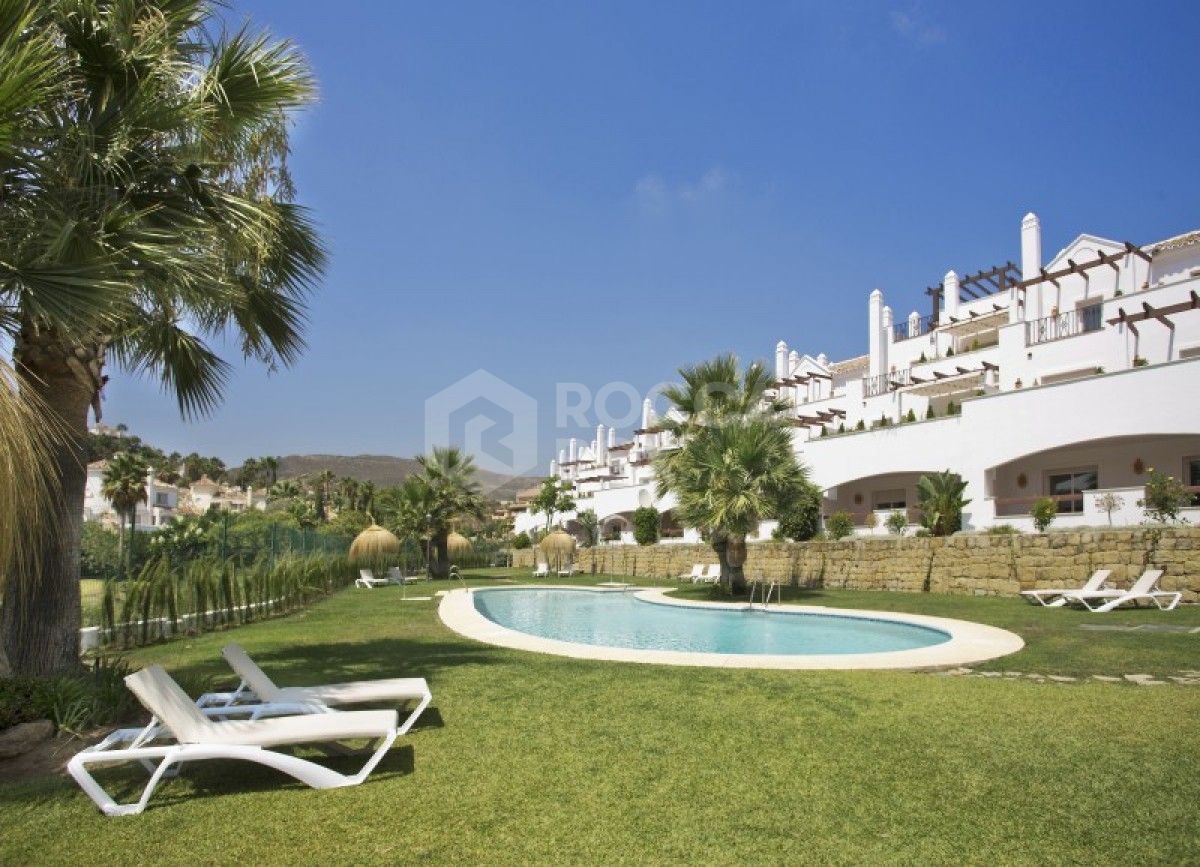 New Apartments and Penthouses for sale in Aloha Royal in Nueva Andalucia
