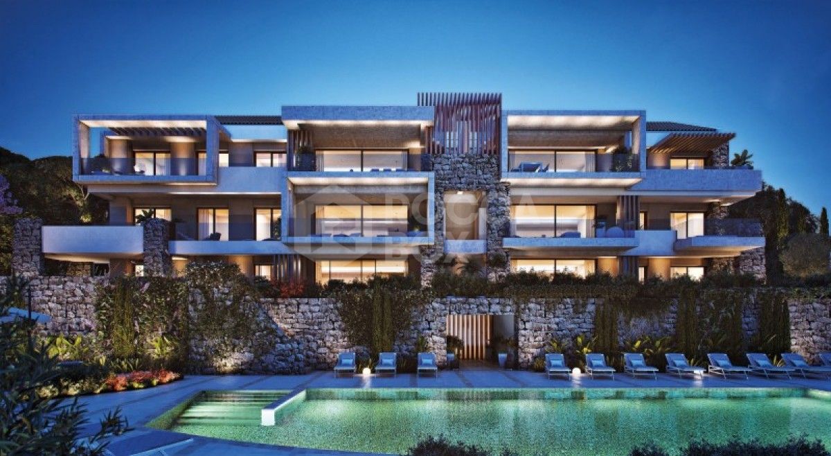 Super modern 2 and 3 bed apartments in La Quinta in Benahavis