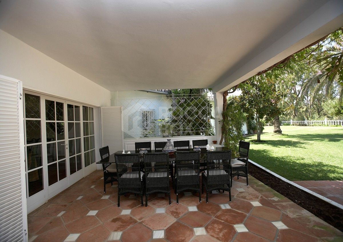 Front line Golf Villa San Pedro