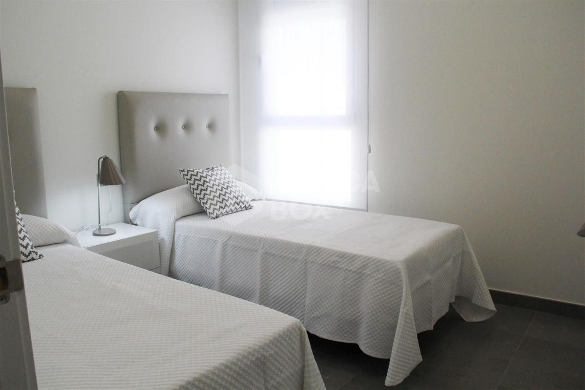 Brand new three bedroom apartment for sale in Nueva Andalucia.