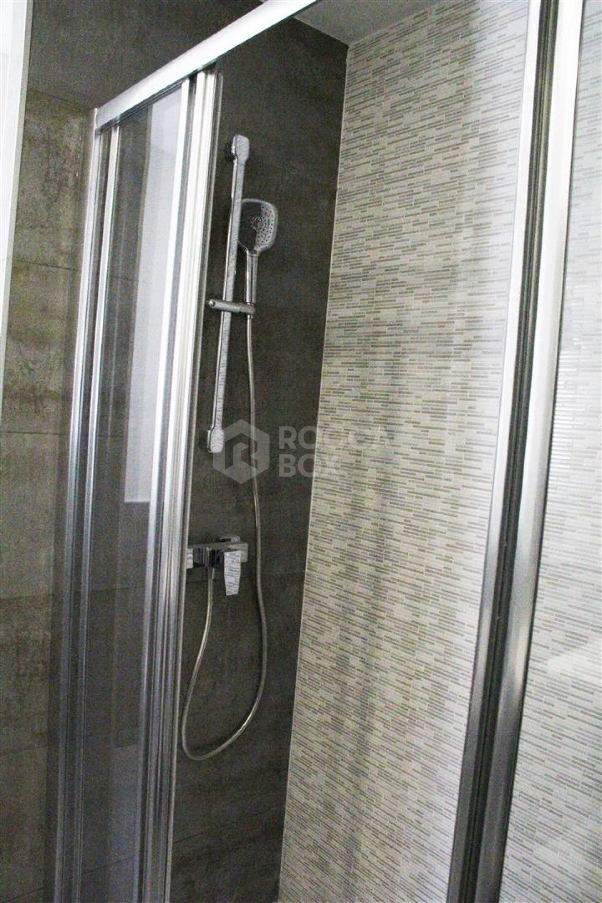 Brand new three bedroom apartment for sale in Nueva Andalucia.
