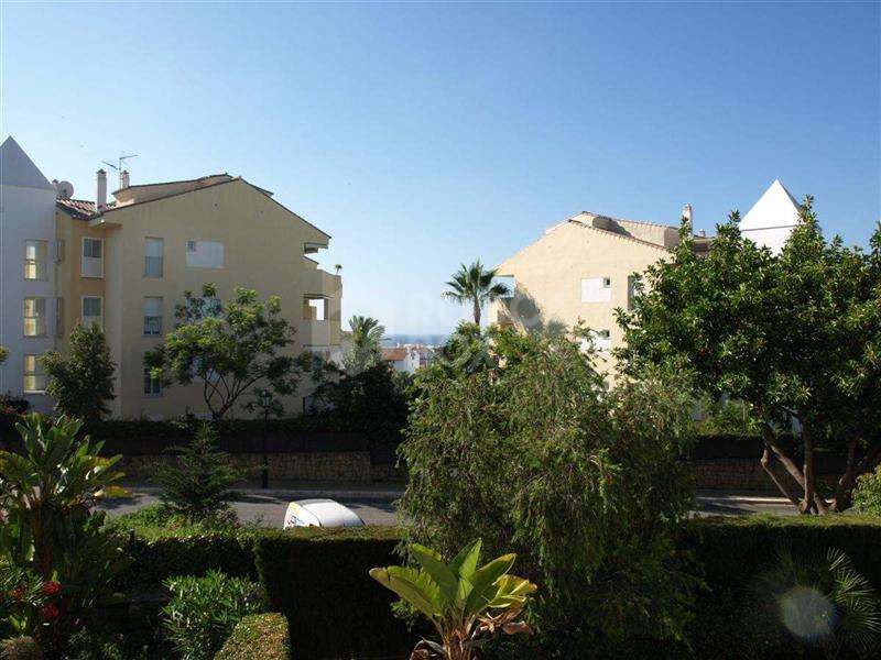 Apartment Bahia de Marbella, Marbella