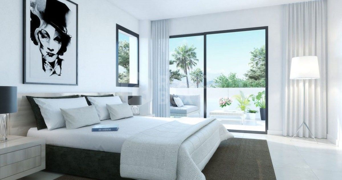 Luxury Town House with Private Pool and Garden in Estepona, Malaga