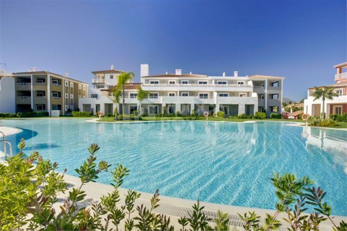 Apartment for sale in Estepona