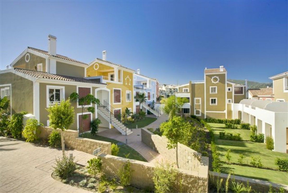 Apartment for sale in Estepona