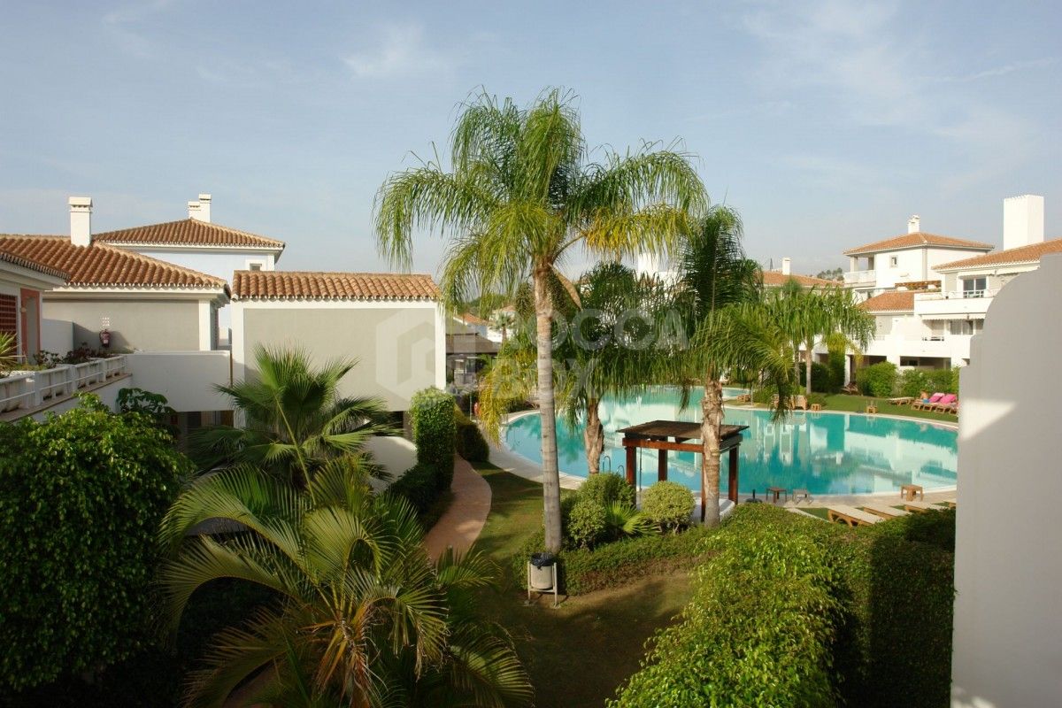 Apartment for sale in Estepona