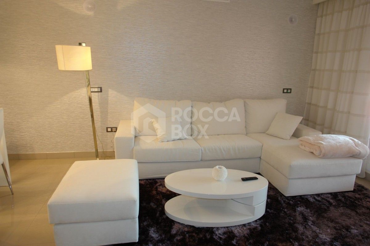 Apartment for sale in Estepona