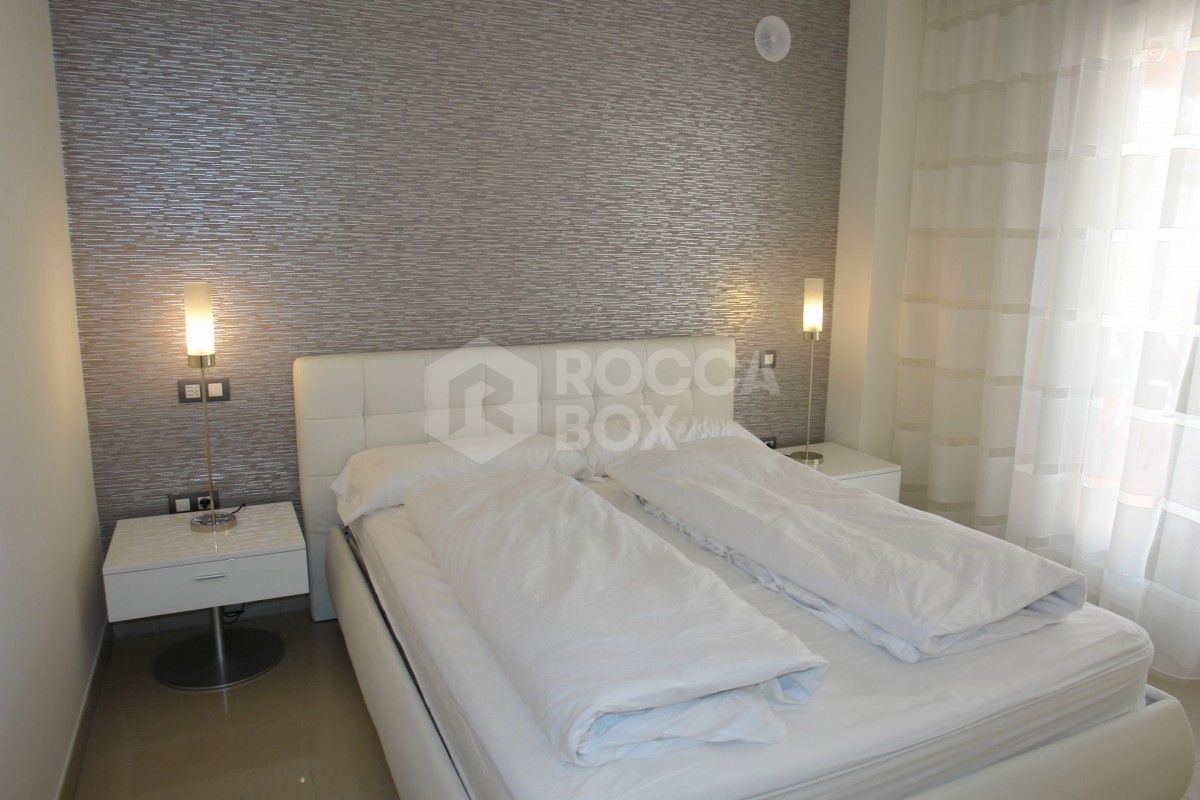 Apartment for sale in Estepona