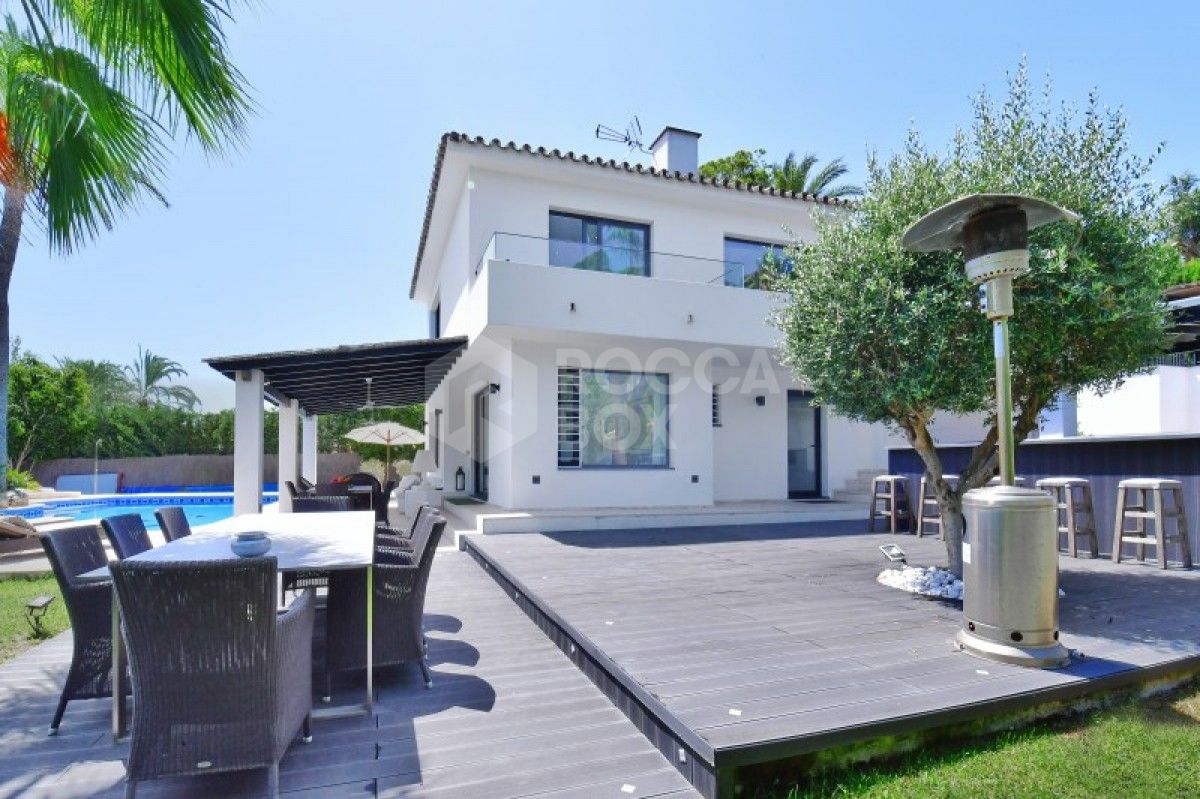 Wonderful 4 bed villa for sale in las brisas nueva Andalucia