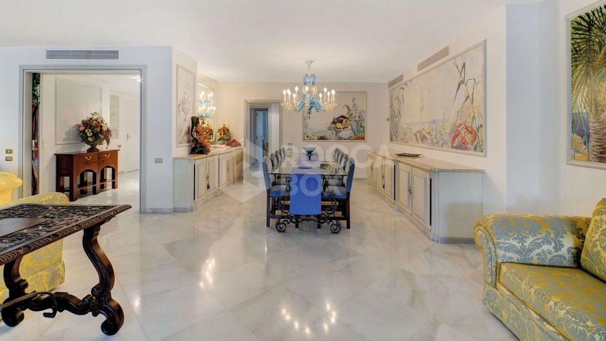 Luxury apartment in Marbella Center for Sale