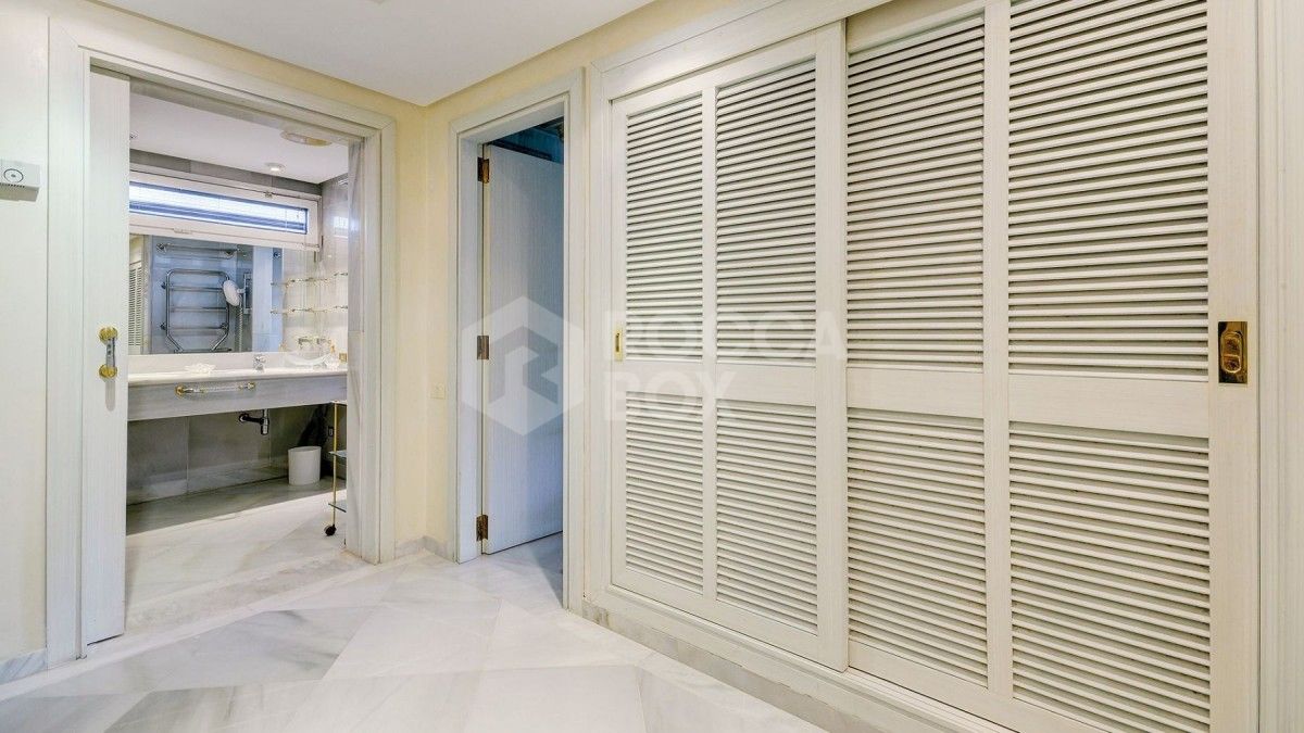 Luxury apartment in Marbella Center for Sale