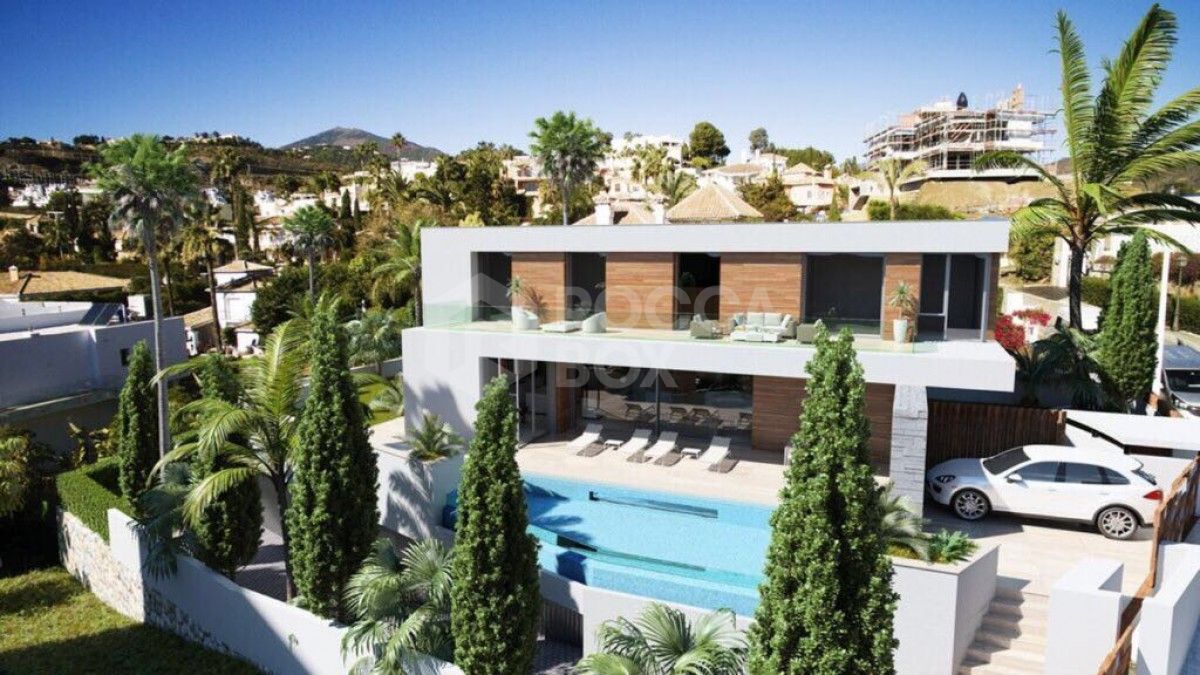 Brand new 5 bed villa for sale in la quinta in Marbella