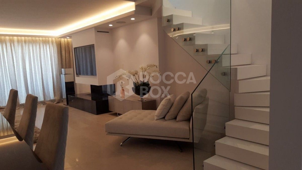 4 bedroom penthouse in nueva andalucia las brisas for sale