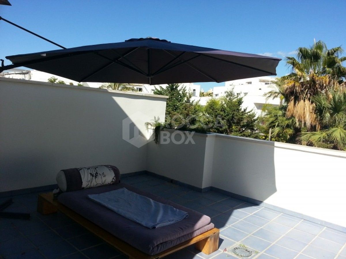 3 Bed Penthouse for sale in Puerto Banus/Nueva Andalucia