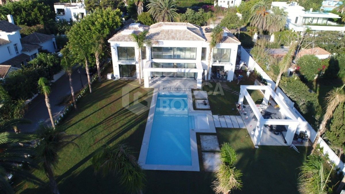 The beautiful modern villa in Estepona for sale