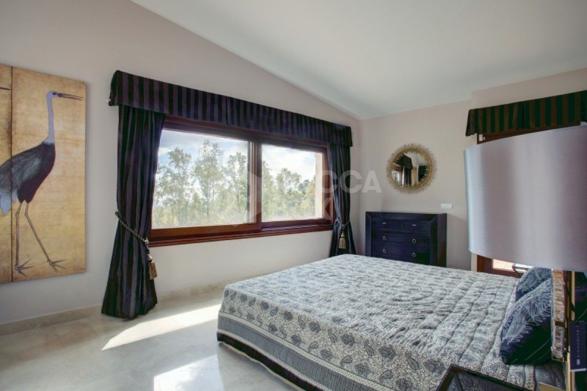 Beautiful 4 bed villa for sale in La Quinta in Benahavis