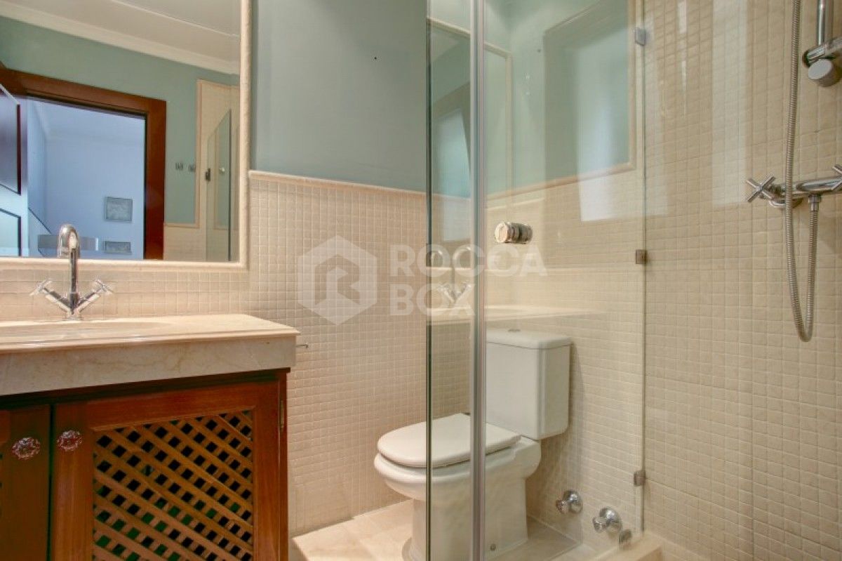 Beautiful 4 bed villa for sale in La Quinta in Benahavis