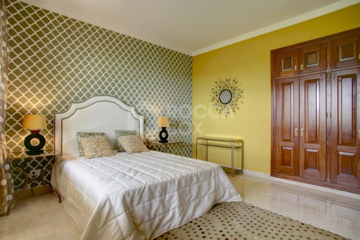 Beautiful 4 bed villa for sale in La Quinta in Benahavis