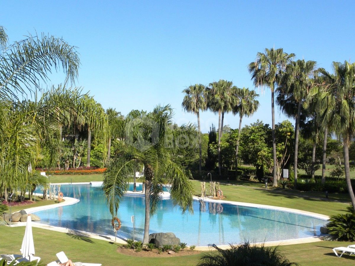 Apartment in Nueva Andalucia for sale