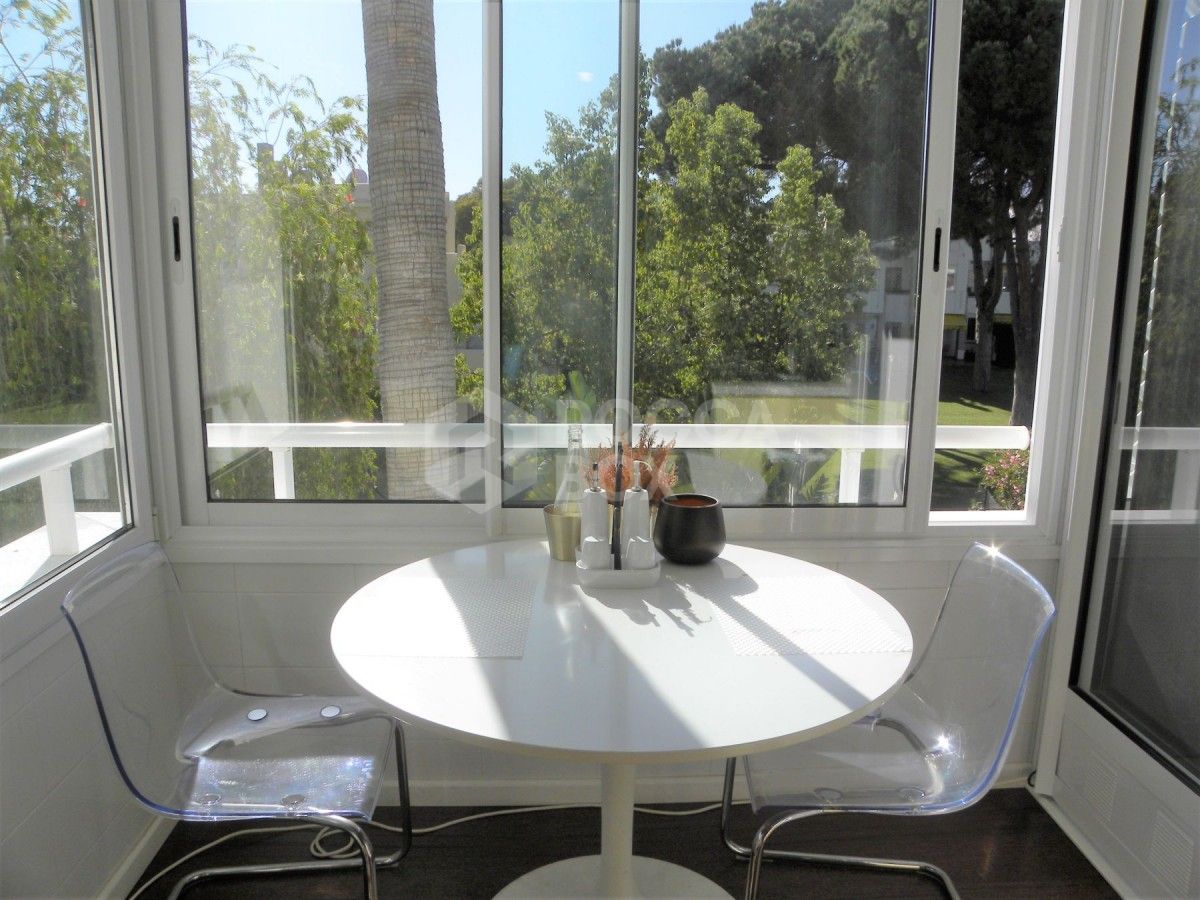 Apartment in Nueva Andalucia for sale