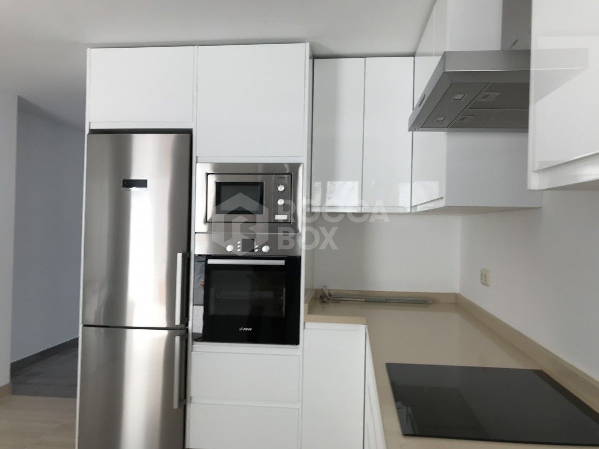 ULTRA MODERN 2 BED APARTMENT IN NUEVA ANDALUCIA