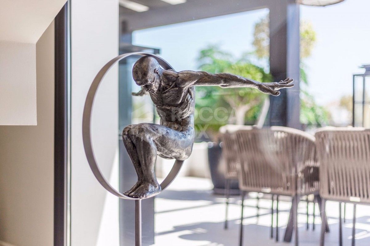 Luxury Villa for sale in Las Lomas de Magna Marbella