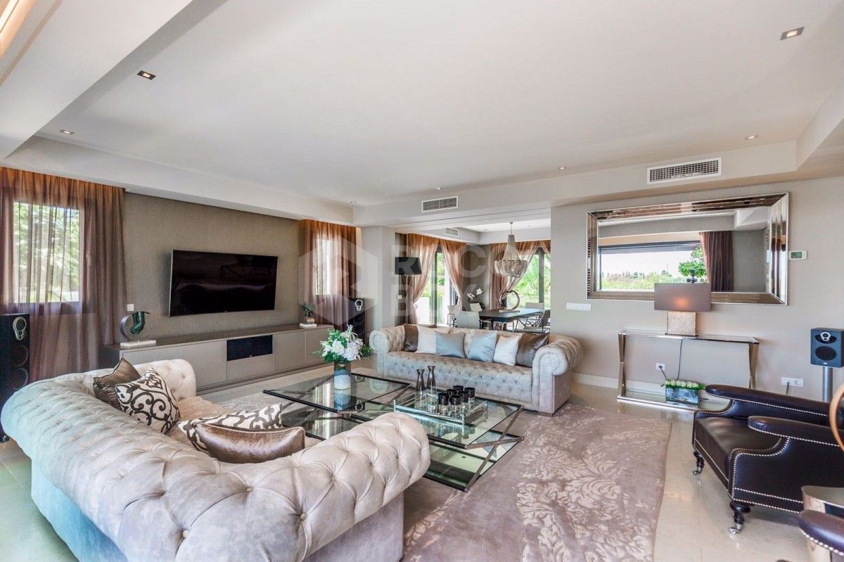 Luxury Villa for sale in Las Lomas de Magna Marbella
