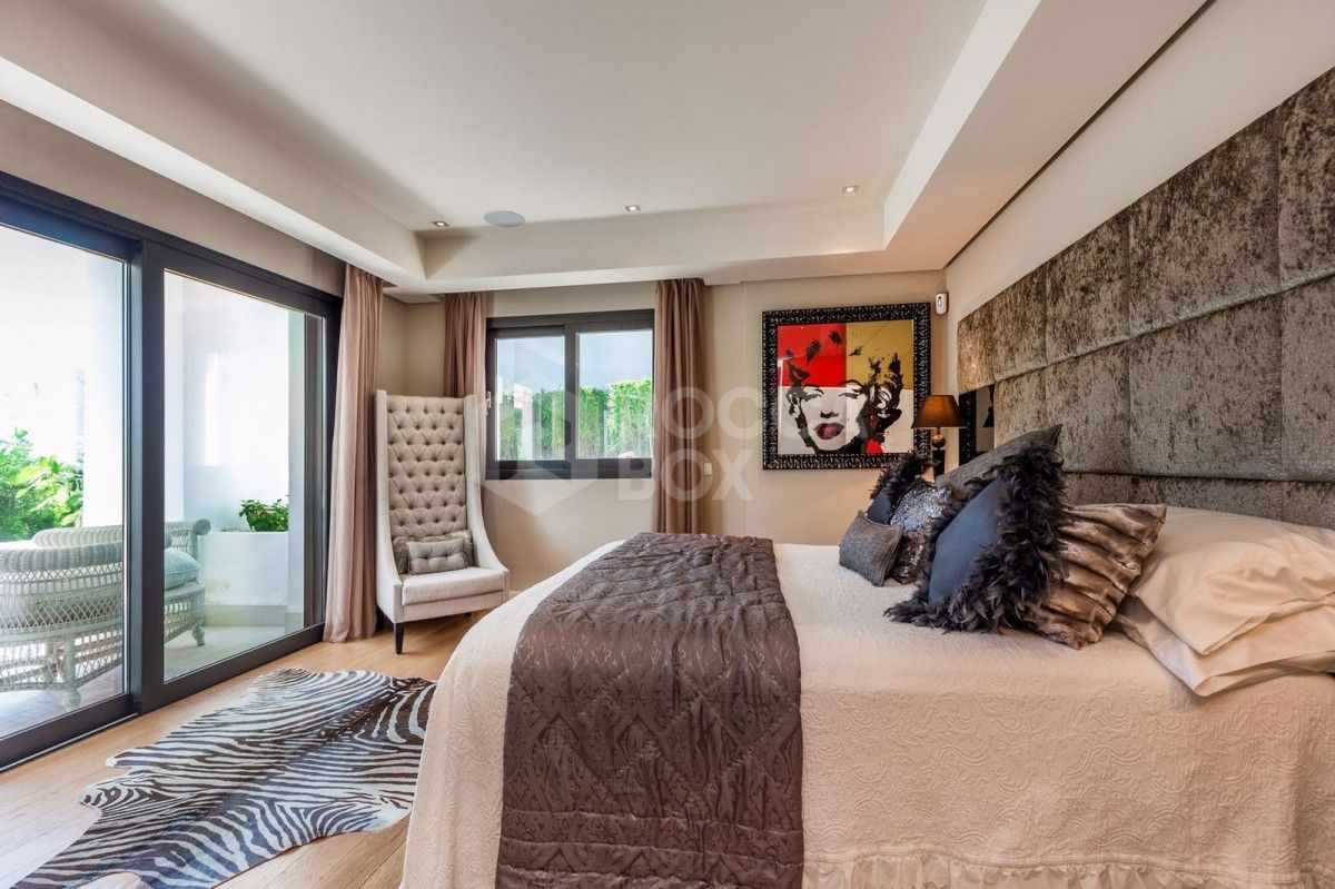 Luxury Villa for sale in Las Lomas de Magna Marbella