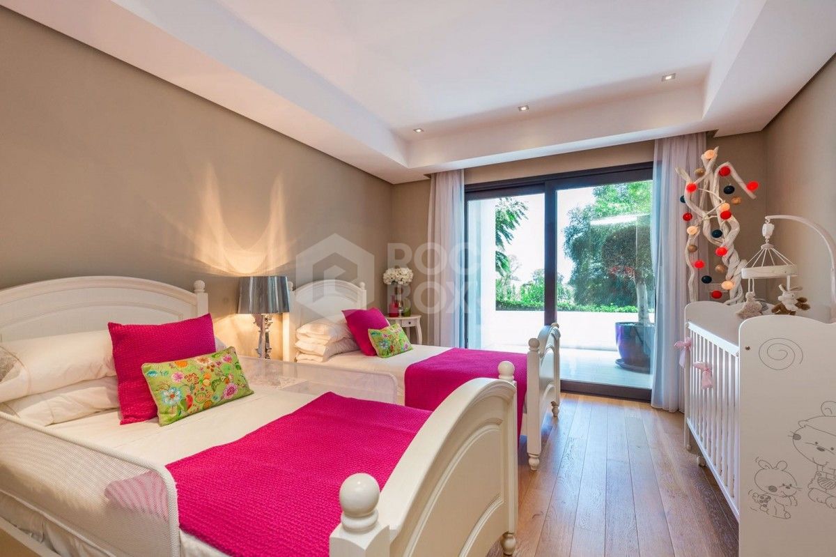 Luxury Villa for sale in Las Lomas de Magna Marbella