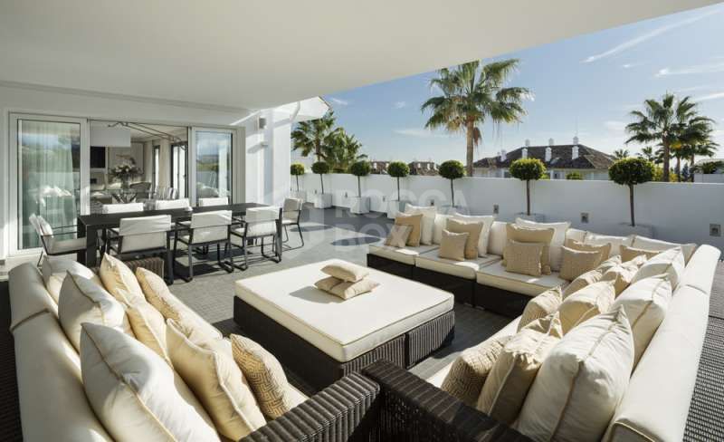 Penthouse for sale in Marbella Golden Mile, Marbella (All)