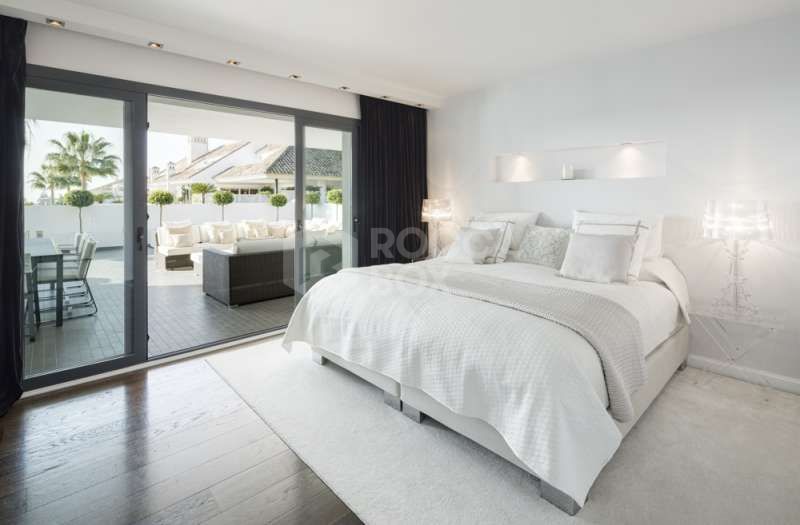 Penthouse for sale in Marbella Golden Mile, Marbella (All)